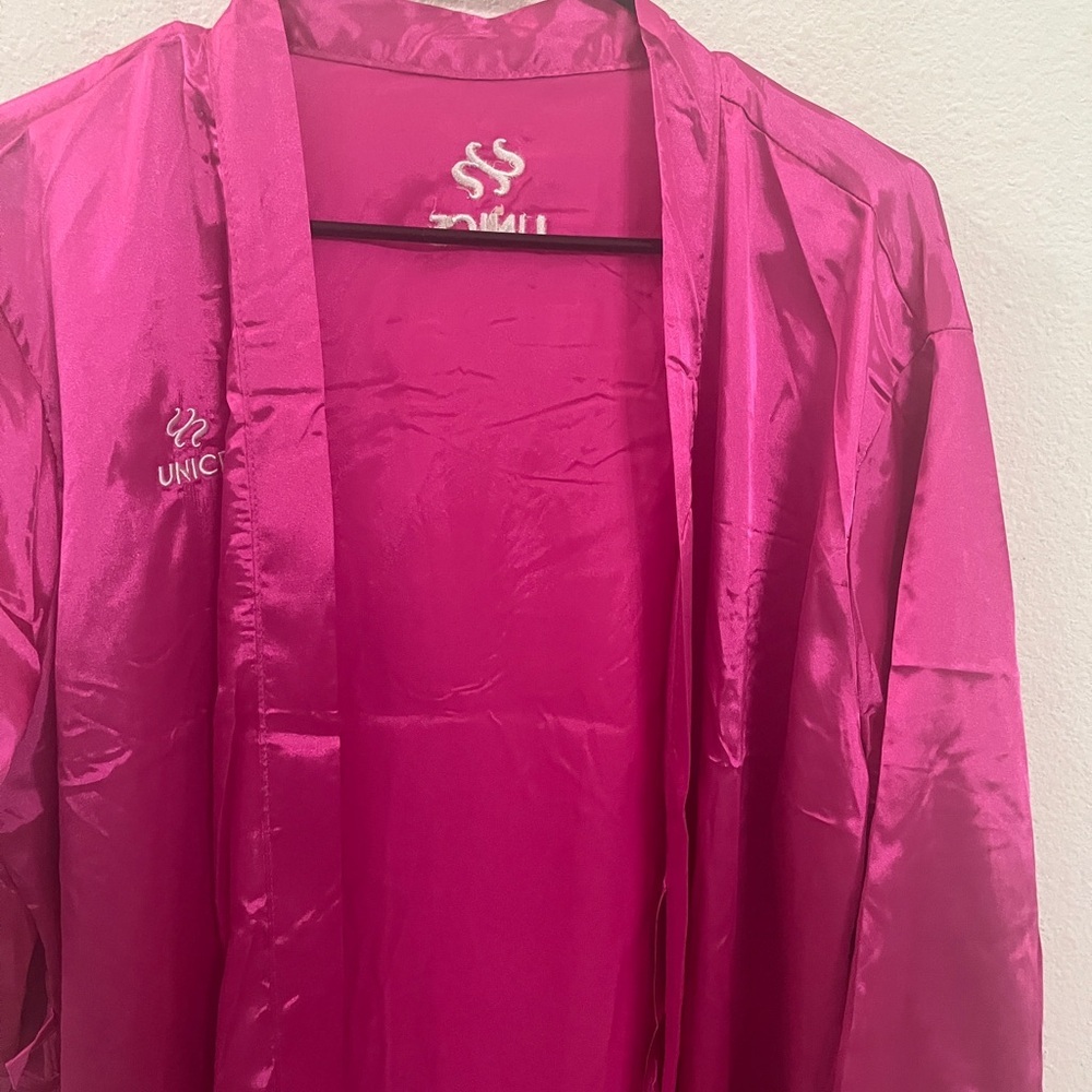 UNICE Pink Satin Robe Belted Kimono Style Lounge Robe - Picture 10 of 11